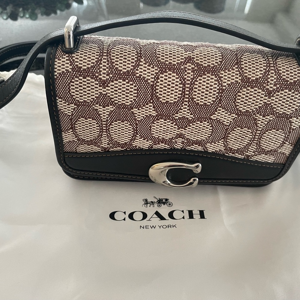Authentic Coach Bandit Crossbody Bag in Textile Jacquard